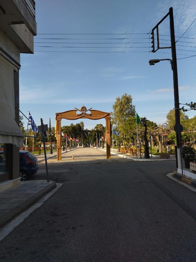Ρήγας: Όμορφα Στο Μεσολόγγι, Διαμέρισμα Β2 ภายนอก รูปภาพ